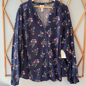 NWT St John’s Bay Blouse